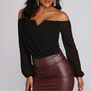 Windsor off the shoulder shirt